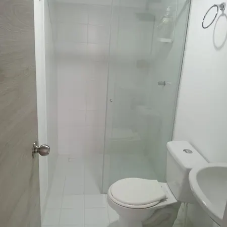 Modern & Cozy Near The Apartment Cartagena