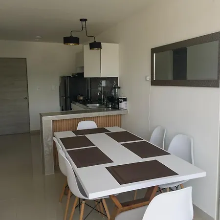 Apartment Modern & Cozy Near The